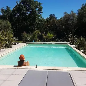  Hébergement de vacances Bastide Cigaline