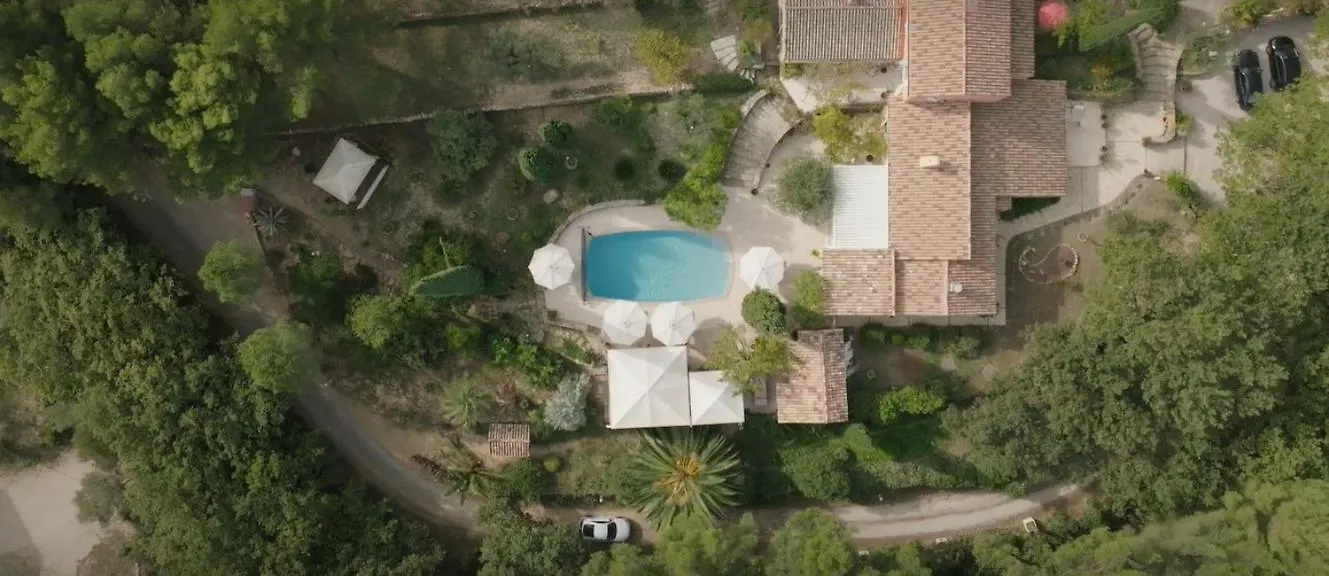 Mas Lei Bancau Bed & Breakfast Le Beausset